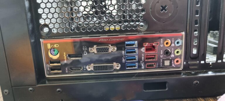 What Are Motherboard Standoffs? Why They Are Important For PC?